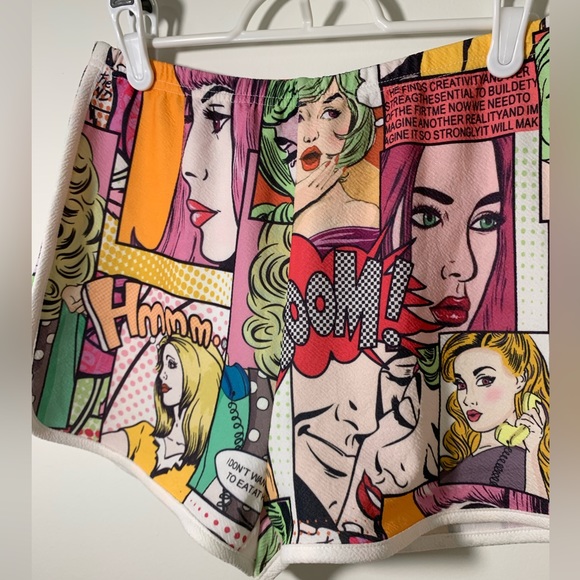 ๐5/$20๐ Shein Pop Art Comic Print Dolphin Shorts #1 - Picture 2 of 5